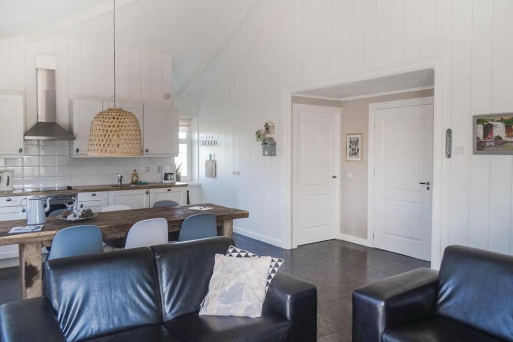 Logies De Hooiberg Apartment Lutjewinkel Exterior foto